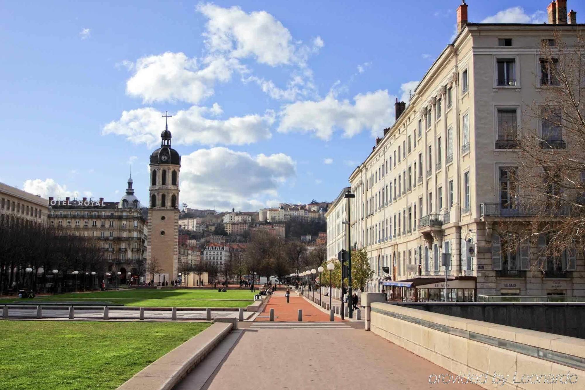 Ibis Lyon Part Dieu Les Halles Ngoại thất bức ảnh